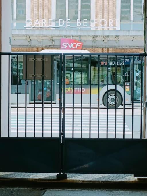 Spacieux T2 Cosy En Face De La Gare Avec Garage ! Belfort Dış mekan fotoğraf